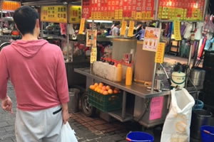 日立ホームスタッフの様子