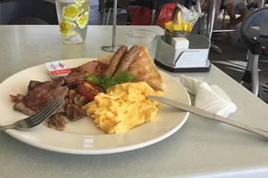 日立ホームスタッフの様子