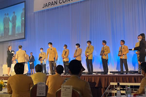 日立ホームスタッフの様子